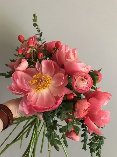 Large Peony Bouquet, Pink Poppies Bouquet, Ranunculus And Peonies, Pink Orange Flower Bouquet, Peonies And Ranunculus Bouquet, Ranunculus And Peony Bouquet, Small Peony Bouquet, Ranunculus Bouquet Wedding, Pink Ranunculus Bouquet