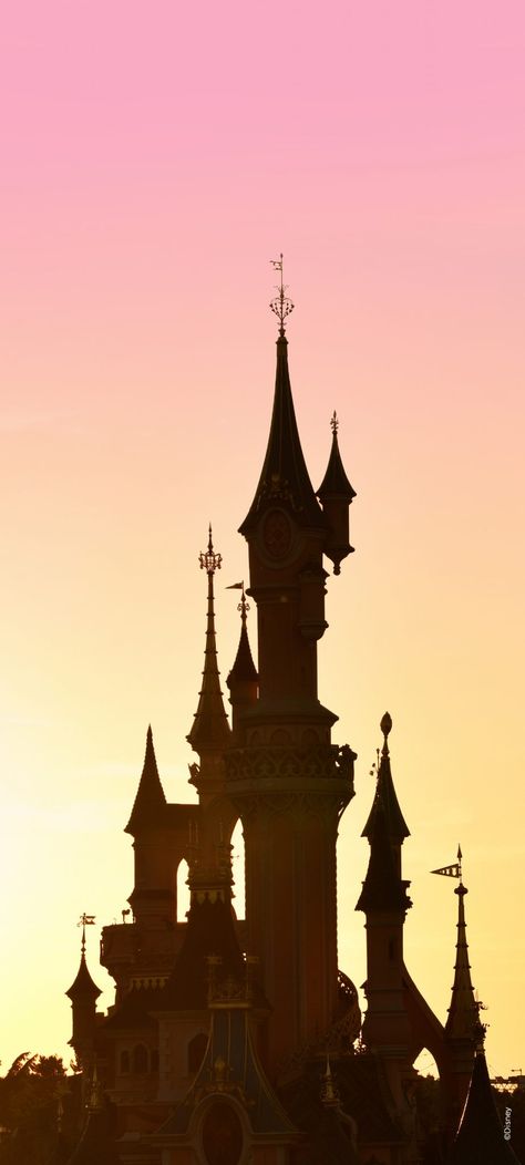 Paris Wallpaper Iphone, Paris Background, Disneyland Paris Castle, Disney Prints, Disney Movies List, Disneyland Attractions, Disneyland Castle, Paris Painting, Disney Paris