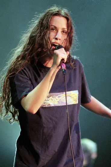 Alanis Morissette Aesthetic, Alanis Morissette 90s, Alanis Morissette Ironic, Alanis Morrisette, Rock Hall Of Fame, Music Photoshoot, Feminist Icons, Alanis Morissette, Pop Albums