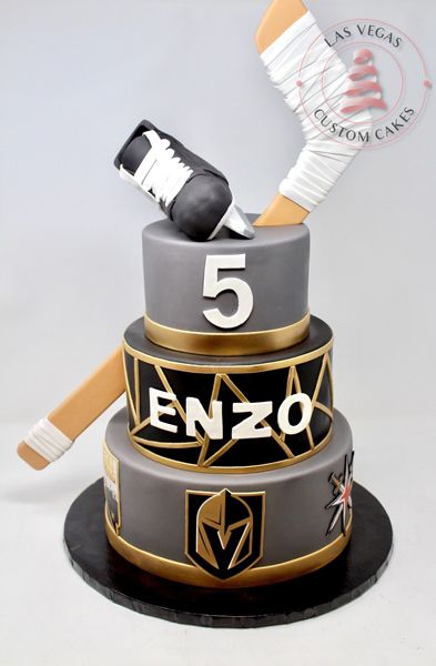 Vegas Golden Knights Cake, Hockey Birthday Cake For Boys, Ice Hockey Birthday Cake, Hockey Themed Birthday Cake, Hockey Themed Cake, Ice Hockey Cake, Nhl Cake, Hockey Cake Ideas, Hockey Birthday Party Ideas