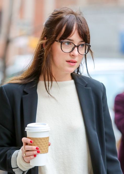 Dakota Johnson Street Style, Bangs And Glasses, Woman With Glasses, Dakota Style, Half Bun, Dakota Mayi Johnson, Dakota Johnson Style, Walking Down The Street, Anastasia Steele