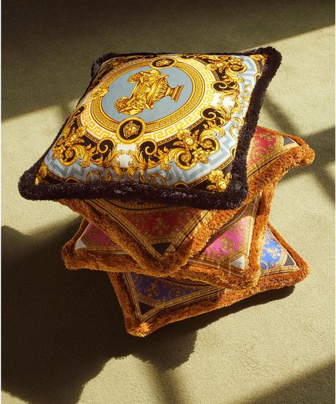 Versace Home Collections - Décor, Furniture, Wallpaper | US Online Store Versace Symbol, Versace Furniture, Fendi Casa, Versace Fashion, Versace Home, Elegant Furniture, Crystals In The Home, Wallpaper Online, Luxury Candles