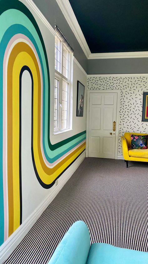 Funky Interior Paint Ideas, Funky Hallway Paint Ideas, Funky Wall Painting, Funky Playroom, Paintbrush Painting, Youth Group Rooms, Front Room Decor, Hallway Paint, Funky Living Rooms