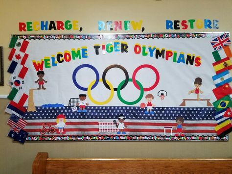 Olympic Theme Classroom Bulletin Boards, Olympic Bulletin Boards For School, Olympic School Theme, Olympic Bulletin Board, Vbs Olympics, Physical Education Bulletin Boards, School Year Themes, Adapted Physical Education, Olympic Theme