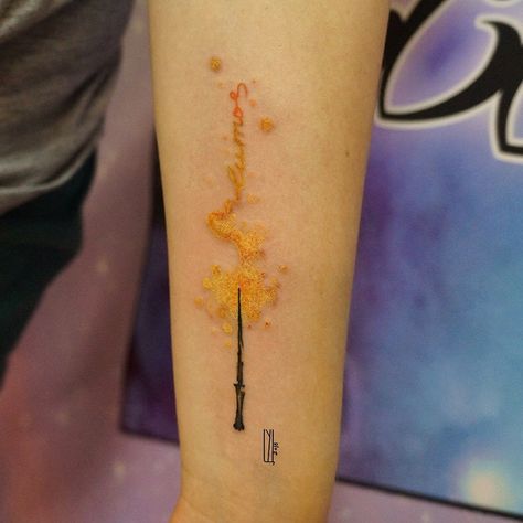 Lumos! 💫 #tattootsu #tattoo #watercolor #watercolortattoo #lumos #lumostattoo #harrypotter #harrypottertattoo #тату #magic #magicwand… Magic Wand Tattoo, Lumos Tattoo, Harry Potter Tattoos Minimalist, Wand Tattoos, Wand Tattoo, Hp Tattoo, Harry Potter Print, Bestie Tattoo, Tattoo Watercolor