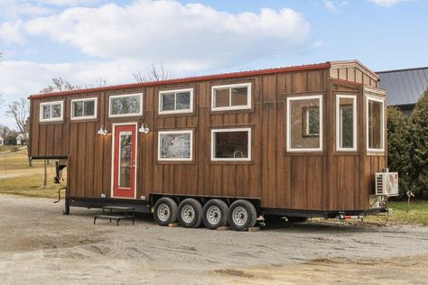 Honeylion: 36' Modern Tiny Living Gooseneck Home Smart Siding Exterior, Tiny House Laundry, Tiny House Kitchen Appliances, Gooseneck Tiny House, Tiny House Talk, Tiny House Storage, House Staircase, Bathroom Tub Shower, Tiny House Layout