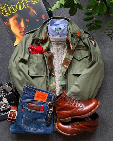 M65 Field Jacket Outfit, Denim Swatch, Have A Nice Sunday, M65 Jacket, M65 Field Jacket, Older Mens Fashion, Denim Street Style, Sunday Friends, Dad Fashion