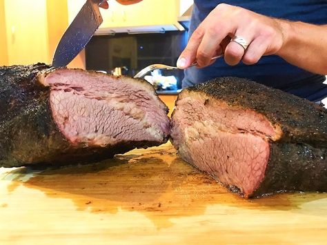 How to Cook the Perfect Brisket in Masterbuilt Electric Smoker Electric Smoker Brisket, Smoked Brisket Recipes Electric Smoker, Recipe For Brisket, Masterbuilt Electric Smoker Recipes, Best Smoked Brisket, Smoker Recipes Brisket, Smoker Ribs, Smoker Brisket, Juicy Brisket