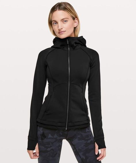 Lululemon Stopover Jacket Lululemon Outfit Winter, Sports Jacket Outfit, Lululemon Jackets, Athleisure Brands, Classic Corvette, Lululemon Outfits, Lululemon Define, Define Jacket, Lululemon Define Jacket