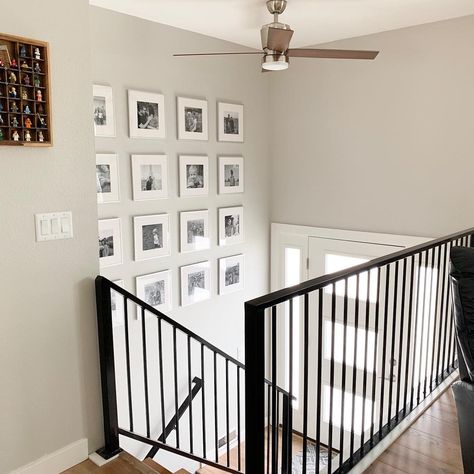 Rebecca Snyder Woolston on Instagram: “The entryway to our split level house used to be my least favorite place in the house. It was the reason I said “no way” to this house when…” Split Level Home Renovation, Slat Wall Split Level, Small Split Foyer Entryway Ideas, Updating A Split Level Interior, Split House Entryway, Split Level Open Staircase Ideas, Split Level Landing, Split Level House Entryway, Entry Way Split Level