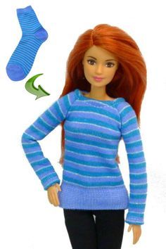 Barbie Sweater Pattern, Barbie Clothes Patterns Free Easy, Sew A Sweater, Habit Barbie, Barbie Sweater, Barbie Diy Accessories, Accessoires Barbie, Free Barbie, Dollhouse Clothes