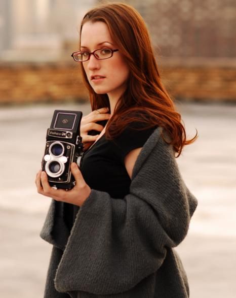 Ingrid Michaelson's "You and I" and "The Way I Am" Ingrid Michaelson, Sarah Mclachlan, Girls With Cameras, Classic Camera, Indie Pop, Red Head, Pop Singers, She Song, Girl Crushes