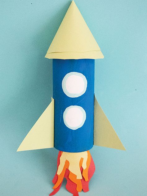 Using only a few supplies you probably already have lying around the house, you can create this cute toilet paper roll rocket ship craft! Toilet Paper Roll Rocket, Rocketship Craft, Rocket Ship Craft, Cute Toilet Paper, Cute Toilet, Rocket Craft, Rockets For Kids, Ship Craft, Diy Space