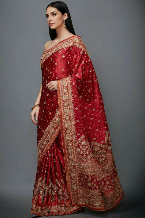 Ritu Kumar Collection, Red Saree Wedding, Kurtis Tops, Indian Sari Dress, Indian Bridal Sarees, Saree Women, Indian Bridal Lehenga, Ritu Kumar, Sarees For Women