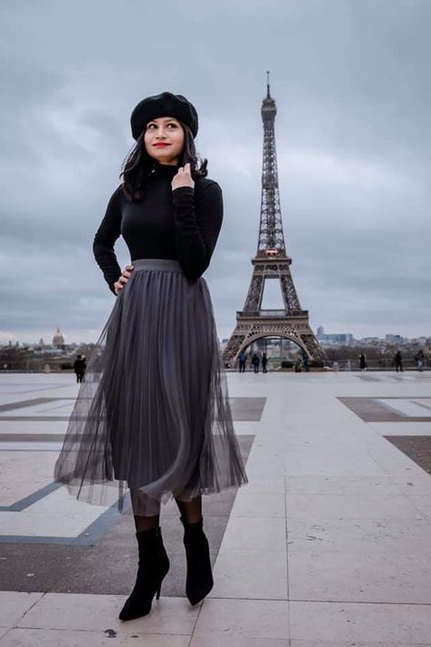 Paris Aesthetic Outfit, Paris Summer Outfits, Paris Trip Outfits, Paris Photo Ideas, Sweet 16 Outfits, Festival Photography, Midi Skirt Outfit, Paris Look, Stylish Winter Outfits