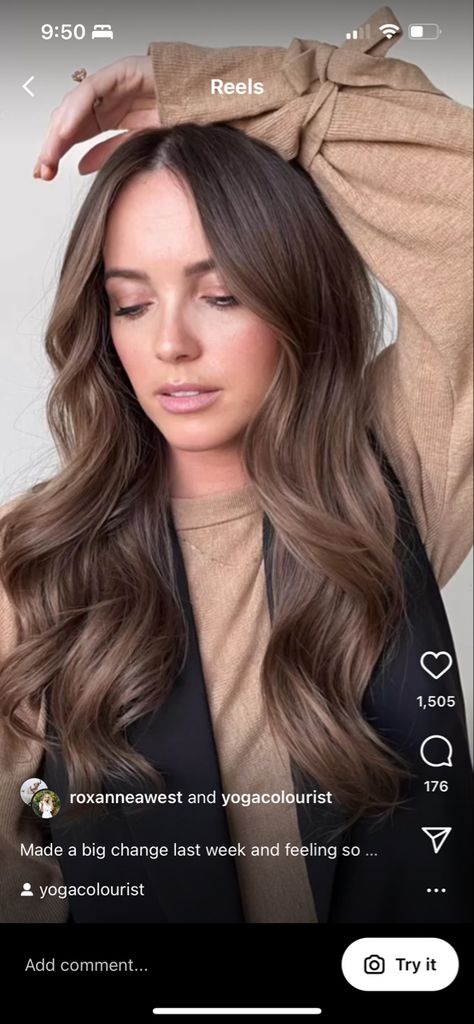 Brunette Hair Subtle Balayage, Brunette Balayage Pale Skin, Balayage For Pale Skin Brunettes, Cool Beige Brunette, Sandy Beige Hair, Neutral Brunette Balayage, Latte Brunette Balayage, Rich Brown Hair Color For Pale Skin, Beige Brunette Balayage