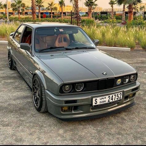 Bmw E30 Interior, Bmw E30 Convertible, Bmw E30 325, Bmw E30 Coupe, Bmw Z3 Roadster, Bmw G310r, E36 Coupe, Serie Bmw, Bmw Scrambler