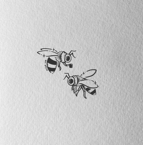 Small Bee Tattoo, Honey Bee Tattoo, Minimal Tattoo Ideas, Bumble Bee Tattoo, Small Girly Tattoos, Tattoo Line, Bestie Tattoo, Sister Tattoo, Coffee Tattoos