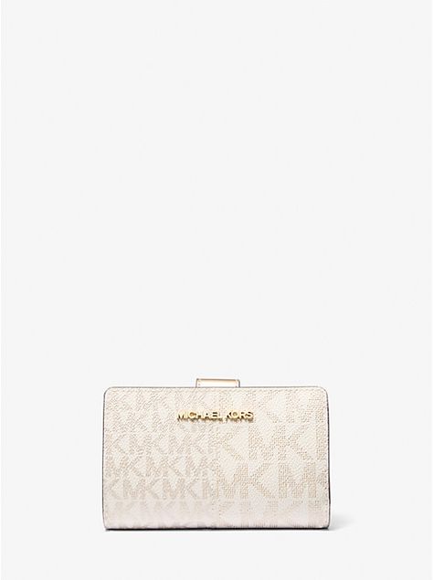 Jet Set Medium Metallic Logo Wallet | Michael Kors Cute Fall Fashion, Mk Wallet, White Wallet, Girly Bags, Michael Kors Wallet, Metallic Logo, Key Chains, Interior Details, Jet Set