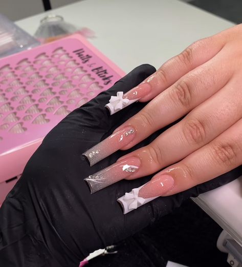 Classy Long Nails, Acrylic Toe Nails, Hippie Nails, Acrylic Nail Set, Diy Acrylic Nails, Drip Nails, Winter Nails Acrylic, Colored Acrylic Nails, Baddie Nails