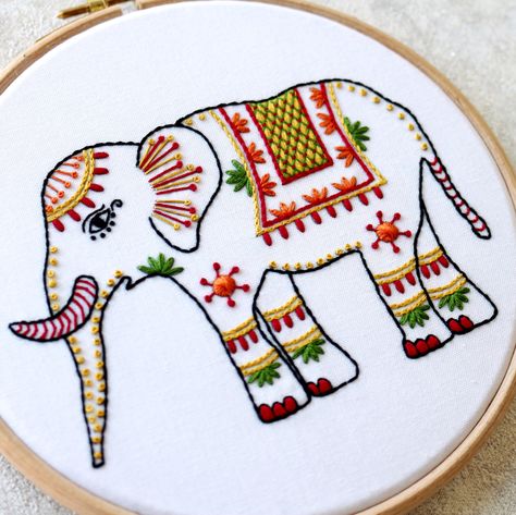 Animal Embroidery Patterns, Elephant Embroidery, Modern Embroidery Kit, Embroidered Elephant, Beginner Embroidery Kit, Diy Embroidery Kit, Hand Embroidery Videos, Hand Embroidery Kit, Embroidery Videos