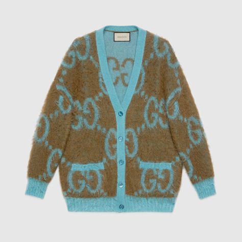 Brown Reversible GG mohair wool cardigan | GUCCI® US Gucci Cardigan, Rich Clothes, Luxury Clothes, Knitwear Fashion, Monogram Prints, Mohair Wool, High Life, Moda Vintage, Cardigan Sweaters For Women