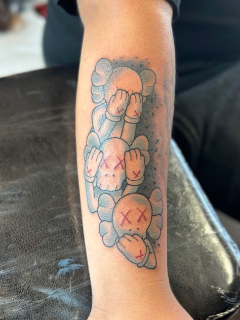 Kaws Hear No Evil See No Evil Tattoo, Kaws Forearm Tattoo, Hear No Evil See No Evil Tattoo Kaws, Kaws Doll Tattoo, Kaws Hand Tattoo, Kaws Sleeve Tattoo, Kaws Tattoo Ideas For Men, Kaws Tattoo Stencil, Klaws Tattoos Ideas