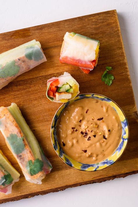 Learn how to make these vegan Vietnamese-style rice paper rolls with seared tofu, mango, bell peppers, and cucumbers, and peanut dipping sauce. thenewbaguette.com #summerrolls #peanutsauce #vietnamesefood #healthyrecipes Vietnamese Rice Paper Rolls, Vietnamese Rice Paper, Summer Rolls Recipe, Vietnamese Summer Rolls, Vietnamese Rice, Quinoa Rice, Rice Paper Rolls, Free Lunch, Summer Rolls