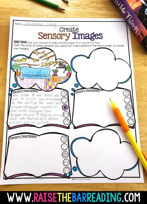 Using Graphic Organizers to Support Reading Comprehension Strategies 3rd, 4th and 5th Grade Students - Raise the Bar Reading Tutoring Reading, Teaching Third Grade Reading, Graphic Organizer For Reading, Sensory Language, Teaching Reading Strategies, Reading Strategies Posters, Sensory Images, Intervention Classroom, Reading Graphic Organizers