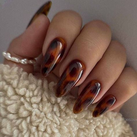 Shellac Nails Fall, Kutek Disney, Brown Nails Design, Leopard Print Nails, October Nails, Nagel Tips, Smink Inspiration, Her Nails, Leopard Nails