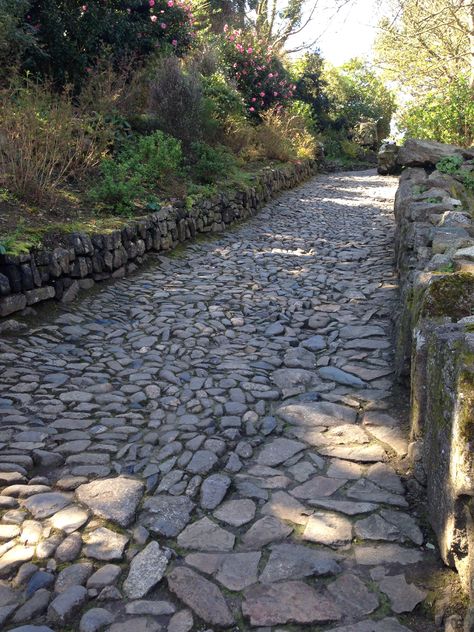 Old cobbled pathway Cobblestone Path Drawing, Cobbled Streets, Lego Cobblestone Road, Old Cobblestone Streets, Paris Cobblestone Streets, Art