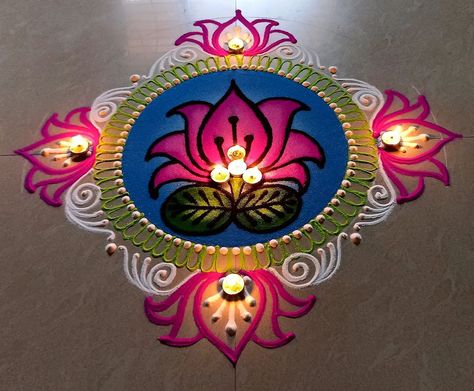 Pretty Rangoli Designs, Entrance Rangoli Designs, Aesthetic Rangoli Designs For Diwali, Trending Rangoli Design, Rectangle Rangoli Designs, Rangoli Ideas For Diwali, Welcome Rangoli, Simple Flower Rangoli, Lotus Rangoli