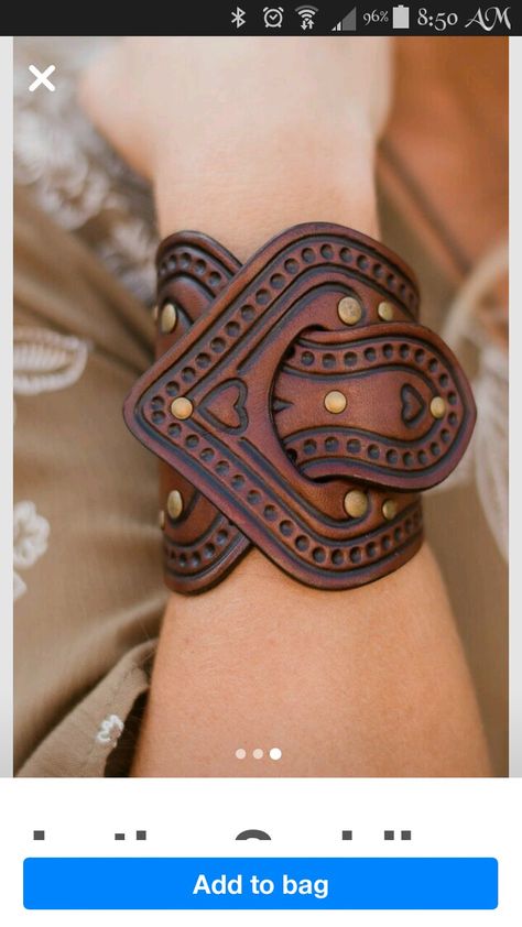 Black Leather Cuff Bracelet, Diy Leather Bracelet, Diy Leather Projects, Three Bird Nest, Leather Craft Patterns, Heart Flowers, Leather Ideas, Leather Diy Crafts, Leather Carving