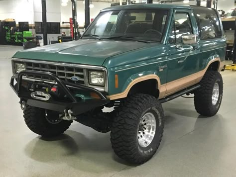 1988 Bronco Ii, 4x4 Ford Ranger, Bronco Concept, Ford Bronco 2, Bronco 2, Ford Bronco Ii, Classic Ford Broncos, Bronco Ii, Ford Broncos