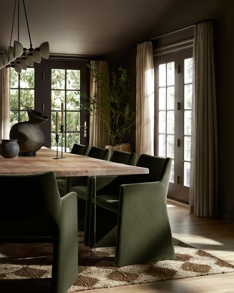 Dining Room With Sitting Area, Masculine Dining Room, Moody Dining Room, Chairs For Dining Room, Best Chairs, Dark Dining Room, Dining Room Paint Colors, Green Dining Room, Trending Paint Colors