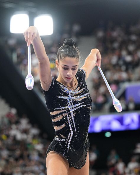 FIG Gymnastics | Focusing on a big finale 👀 #Paris2024 | #Gymnastics | Instagram Sofia Raffaeli, Rhythmic Gymnastics Training, Gymnastics Training, Rhythmic Gymnastics, Olympic Games, Fig, Gymnastics, Sofia, Gym