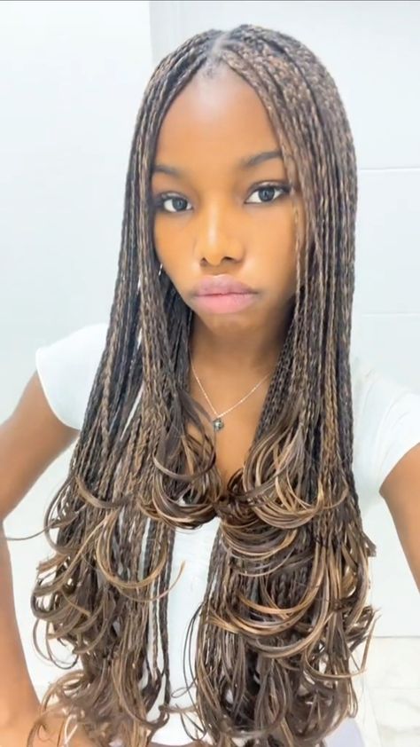 Layered Braids, French Curls, Latest Hair Braids, Highlights Curly Hair, Short Box Braids Hairstyles, Pretty Braids, French Curl, Short Box Braids, Straight Hair Cuts