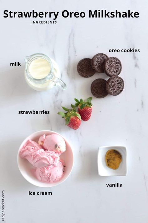 Strawberry Oreo Milkshake, Milkshakes And Smoothies, How To Make An Oreo Milkshake, Smoothie And Milkshake Recipes, Valentine Milkshake, Strawberries Milkshake, Strawberry Milkshake Recipe Easy, Milkshake Recept, Milk Shake Recipes