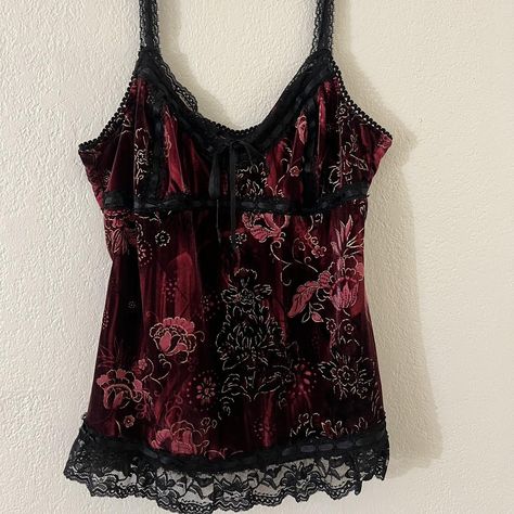 Velvet lace top! It has no size but fits like a... - Depop Closet Manifestation, Velvet Tops Outfit, Whimsy Gothic, Goodwill Bins, Velvet Lace Top, Vintage Cami Top, Hollister Style, Pretty Tops, Vintage Cami