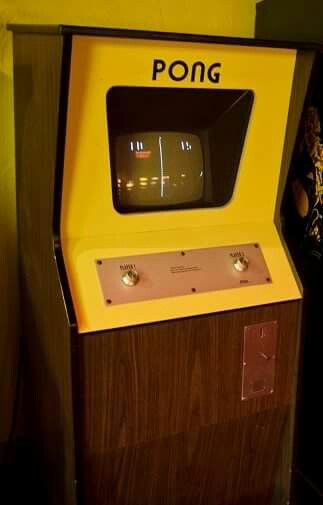 Pong game Arcade Console, Pong Game, Penny Arcade, Space Invaders, Retro Arcade, Arcade Machine, Pet Rocks, Retro Video Games, Cover Songs