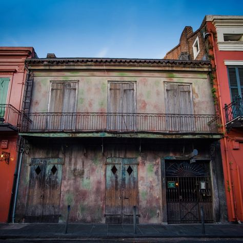 Preservation Hall, New Orleans — Quartzy Preservation Hall New Orleans, Jazz New Orleans, Preservation Hall, House Of The Rising Sun, New Orleans French Quarter, French Colonial, Green Paint Colors, American Travel, Music Venue