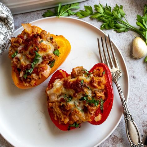 Sailor Bailey, Italian Stuffed Peppers, Mediterranean Recipes Healthy, Healthy Italian, Food Coma, How To Cook Rice, Winner Winner Chicken Dinner, Clean Eats, Bell Peppers