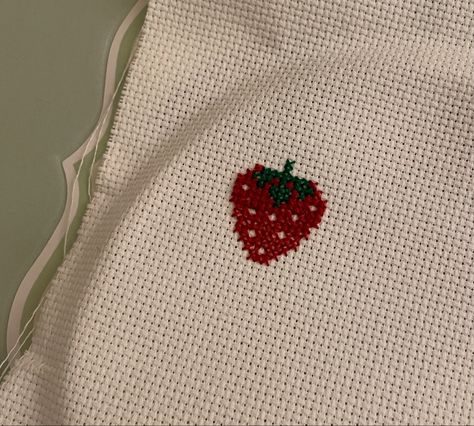 Cross Stitching Aesthetic, Strawberry Embroidery Pattern, Aesthetic Cross Stitch, Cross Stitch Aesthetic, Cottagecore Cross Stitch, Strawberry Cross Stitch, 101 Goals, Bella Core, Cross Stitch Mini