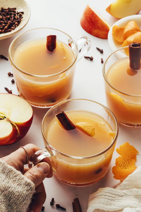 Hot Spiced Apple Cider, Wassail Recipe, Pear Cider, Spiced Apple Cider, Minimalist Baker, Apple Season, Spiced Cider, Fall Entertaining, Mocktail Recipe