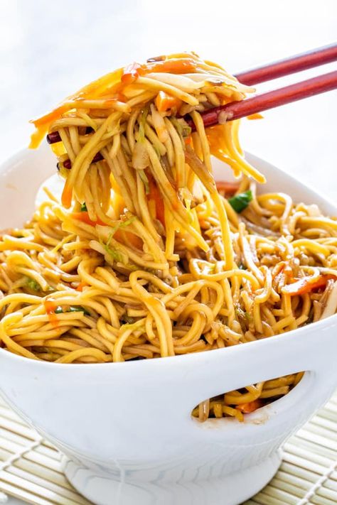 Chow Mein - Jo Cooks Chow Mein Recipe, Jo Cooks, Noodles Recipes, Noodle Recipe, Tandoori Masala, Asian Noodles, Chow Mein, Chinese Dishes, Cheesy Chicken