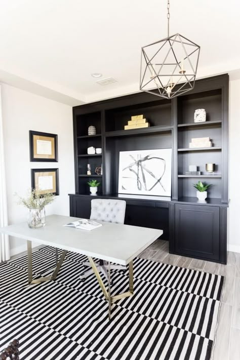 Check out this modern black-and-white home office on HGTV.com. White Modern Office, Black And White Home Office, White Office Decor, Black And White Office, Black Home Office, Office Remodel, Office Library, White Office, Frosted Acrylic