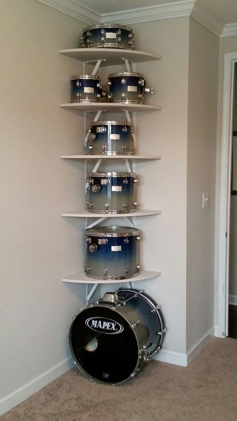 Drum storage for indoors Percussion Storage Ideas, Drum Setup Ideas, Recording Studio Cable Storage, Music Studio Storage Ideas, Drum Bedroom Ideas, Drummer Room Ideas, Drum Storage Ideas, Small Drum Room, Drum Room Decor