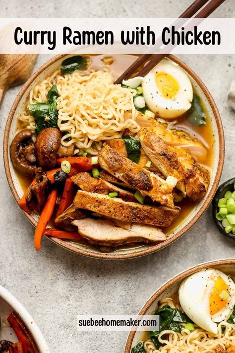 Chicken Curry Ramen combines grilled chicken thighs with a tasty broth, veggies, and ramen noodles. Add plenty of curry powder, fresh garlic, and fresh ginger for an extra flavor-packed meal! Chicken Ramen Noodle Recipes, Curry Ramen, Ramen Noodle Recipes, Grilled Chicken Thighs, Hearty Casseroles, Ramen Soup, Ginger Chicken, Cheesy Pasta, Pasta Casserole