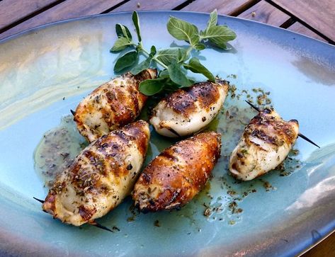 Stuffed Calamari Tubes Recipe, Stuffed Calamari, Stuffed Squid, Grilled Calamari, Calamari Recipes, Grilled Squid, Squid Recipes, Barbeque Recipes, Dinner Guests