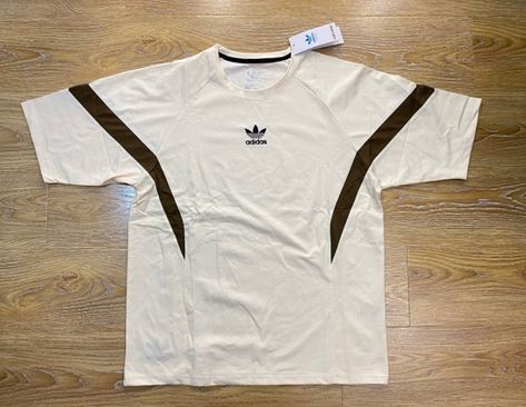 Adidas Clothes Aesthetic, Fire Clothes, Pants Outfit Men, Streetwear Fits, Future Clothes, Adidas Vintage, Fits Clothes, Adidas Outfit, Adidas Sportswear